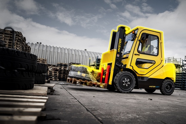 Can You Go Green Without Giving Up Forklift Performance?