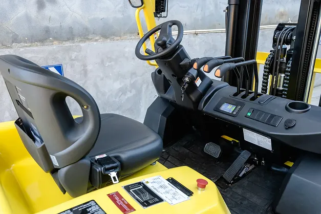 Hyster J4.0-5.0XTLG Electric Forklilft