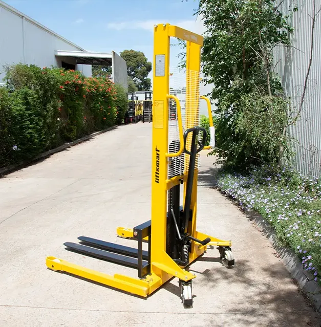 Liftsmart Straddle Leg Stacker Manual Pallet Stacker