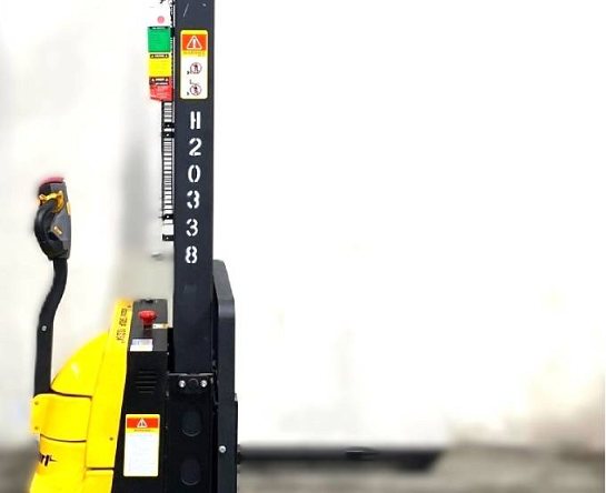 Used Forklift: LIFTSMART LS10 