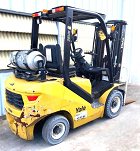 Used forklift: YALE GLP25UX