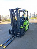 Used forklift: YALE GLP25TKE