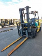 Used forklift: KOMATSU FG40-7