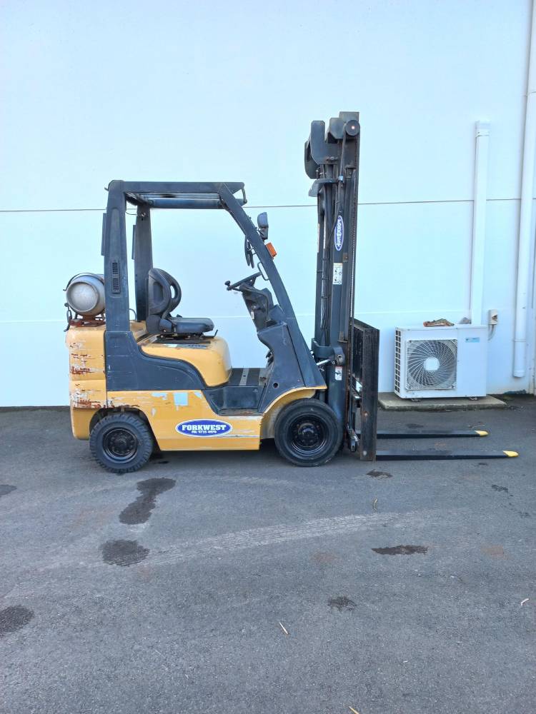 Used forklift: NISSAN L01A18U 