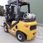 Used forklift: YALE GLP25UX