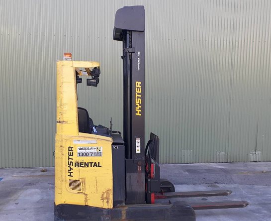 Used Forklift: HYSTER R2.0 