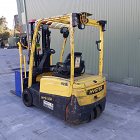 Used forklift: HYSTER J1.8XNT