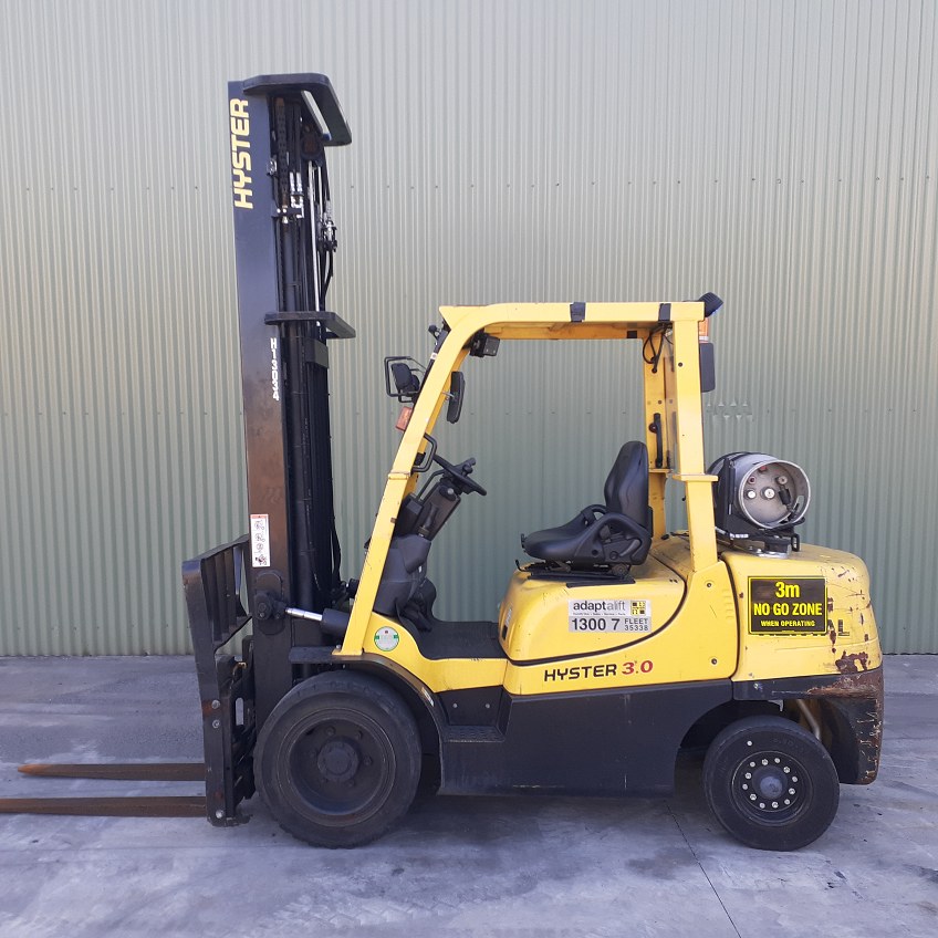 Used forklift: HYSTER H3.0XT 