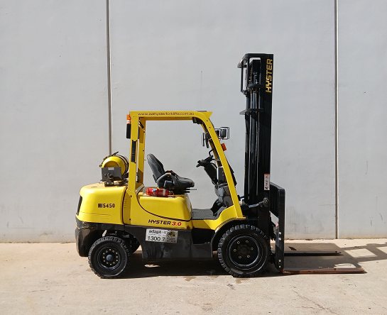 Used Forklift: HYSTER H3.0XT 