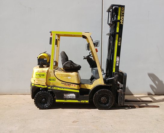 Used Forklift: HYSTER H2.5TX 