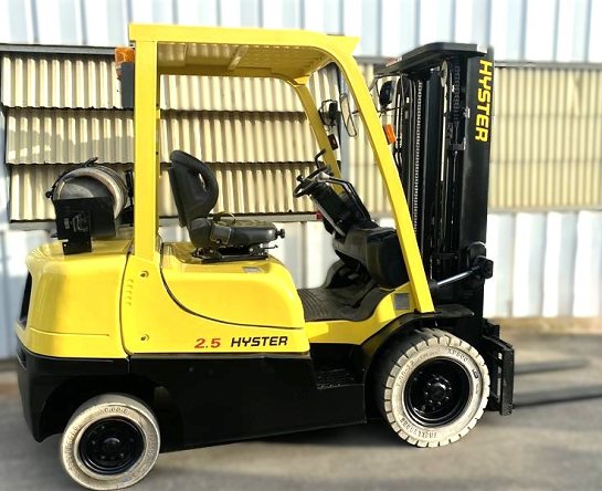 Used Forklift: HYSTER H2.5TX 