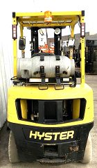 Used forklift: HYSTER H2.5XT