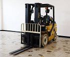 Used forklift: YALE GLP30UX