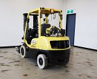 Used forklift: HYSTER H2.5XT