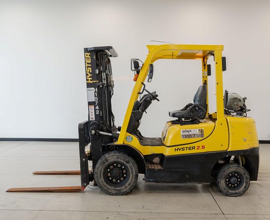 Used Forklift: HYSTER H2.5XT 