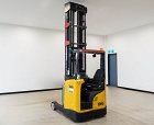 Used forklift: YALE MR16H