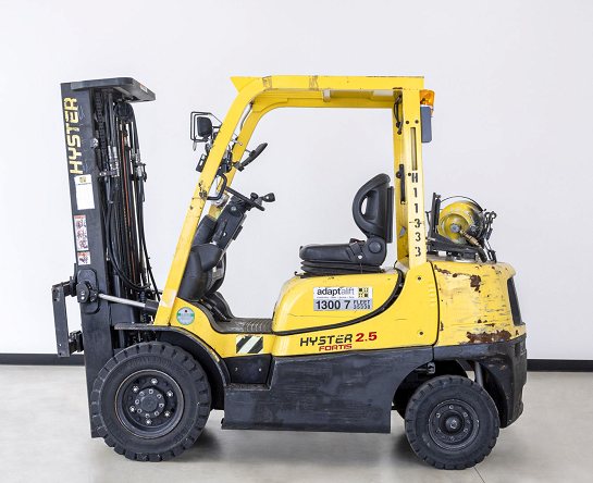 Used Forklift: HYSTER H2.5TX 