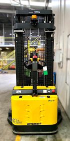 Used forklift: LIFTSMART WRT15