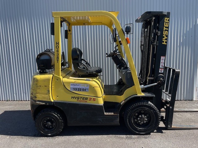 Used forklift: HYSTER H2.5TX 