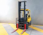 Used forklift: HYSTER H2.5XT