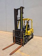 Used forklift: HYSTER H2.5XT