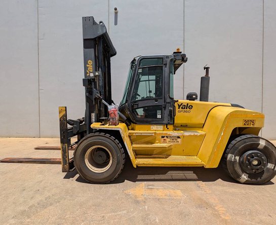 Used Forklift: YALE GDP360EC 