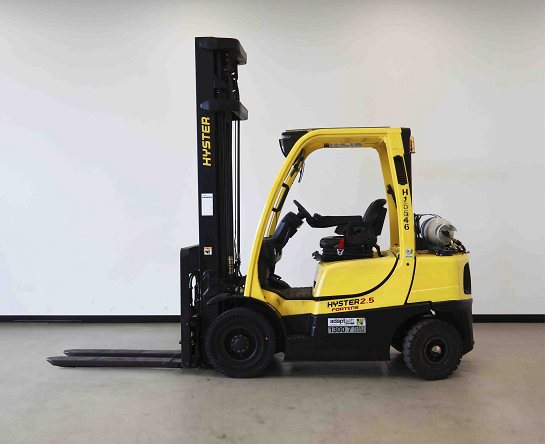 Used Forklift: HYSTER H2.5FT 