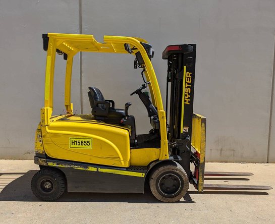 Used Forklift: HYSTER J2.5XN 