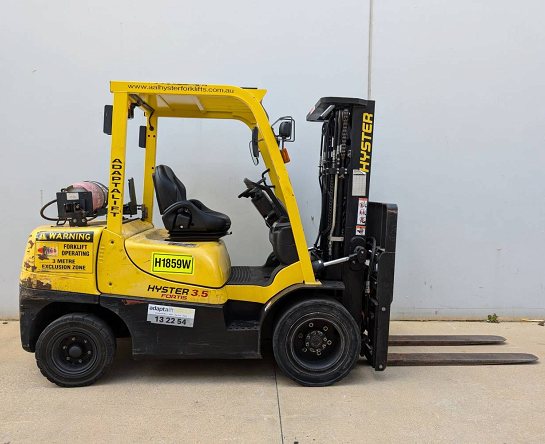 Used Forklift: HYSTER H3.5TX 