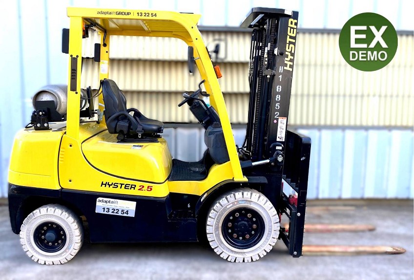 2022 Hyster H2.5XT-37624605