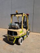 Used forklift: HYSTER H2.5FT