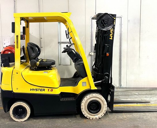 Used Forklift: HYSTER H1.8XT 