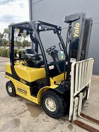 Used forklift: YALE GLP25