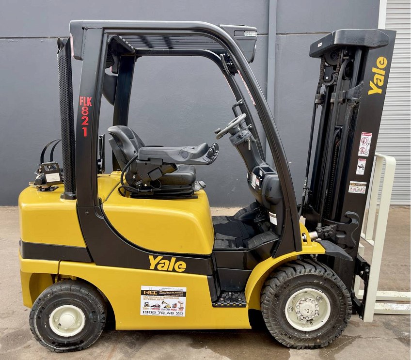 Used forklift: YALE GLP25 