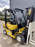 Used forklift: YALE GLP25