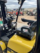 Used forklift: YALE GLP25