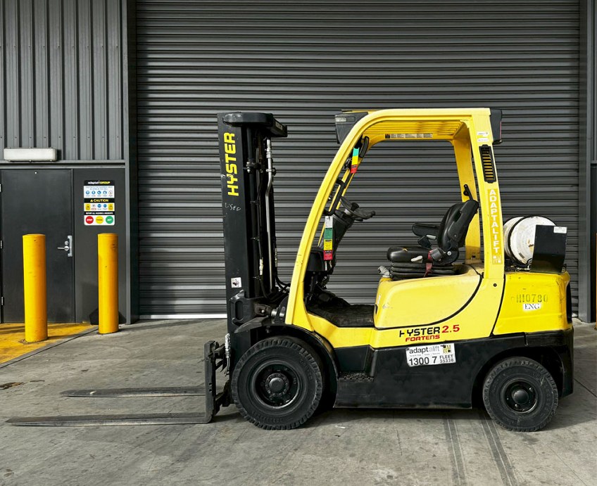 Used forklift: HYSTER H2.5FT 