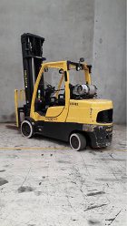 Used forklift: HYSTER S120FT