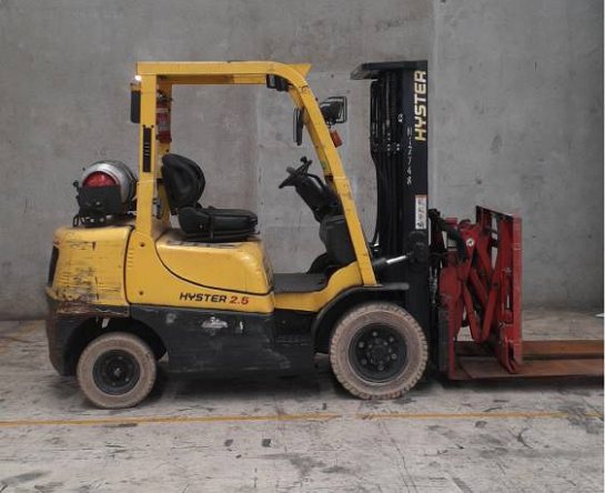 Used Forklift: HYSTER H2.5XT 