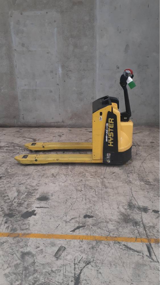 Used forklift: HYSTER P2.0 