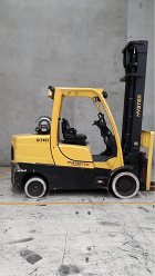 Used forklift: HYSTER S120FT