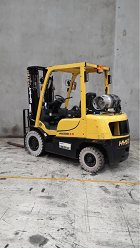 Used forklift: HYSTER H2.5XT