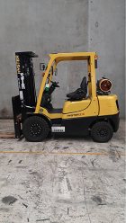 Used forklift: HYSTER H2.5XT