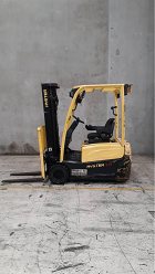 Used forklift: HYSTER J1.8XNT