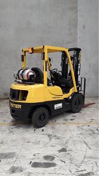 Used forklift: HYSTER H2.5XT