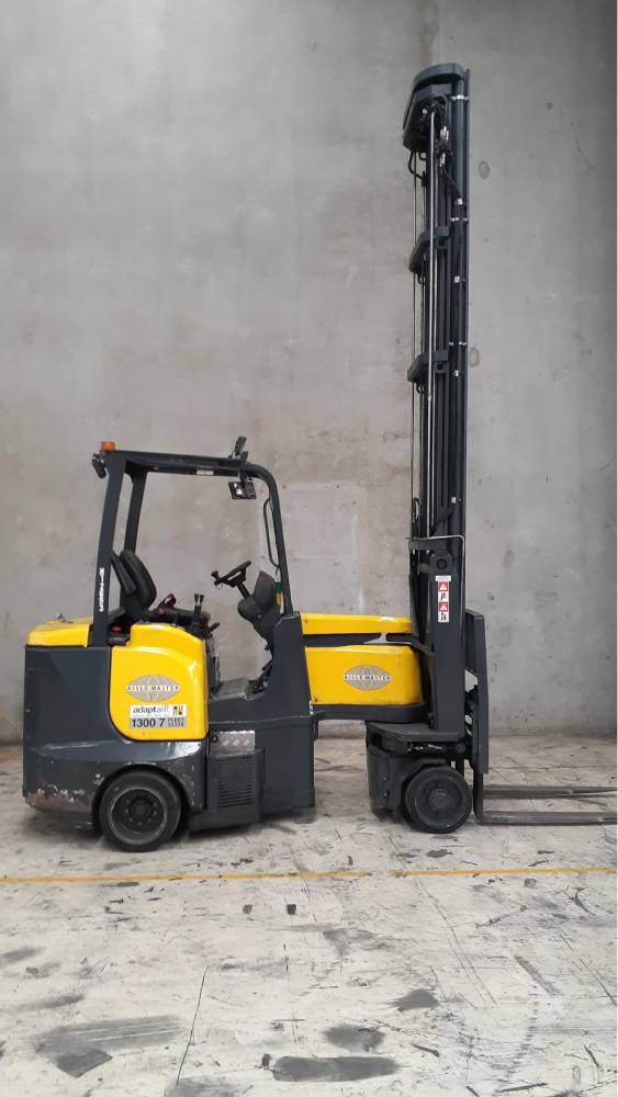 Used forklift: AISLE-MASTER 20WHE 