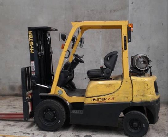 Used Forklift: HYSTER H2.5TX 