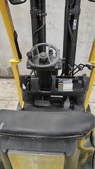 Used forklift: HYSTER H2.5CT