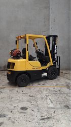 Used forklift: HYSTER H2.5XT