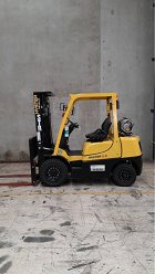 Used forklift: HYSTER H2.5XT